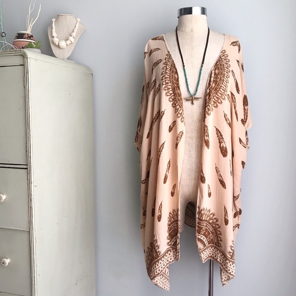 Band of Gypsies Tops - BAND OF GYPSIES Native Feather Kimono Boho Duster